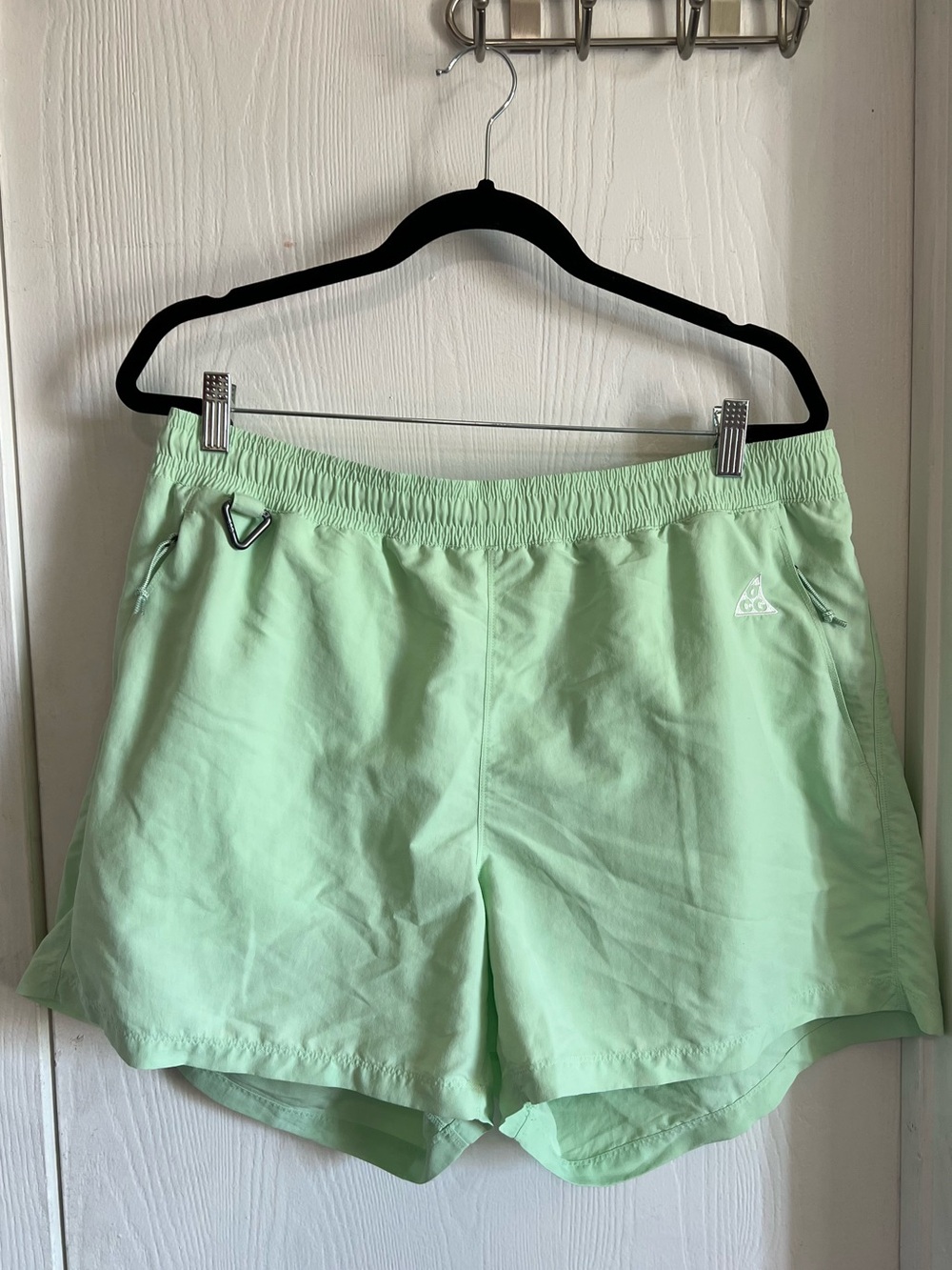 Nike ACG Reservoir Goat Mens Size XL Comfort Lifestyle Shorts Vapor Green